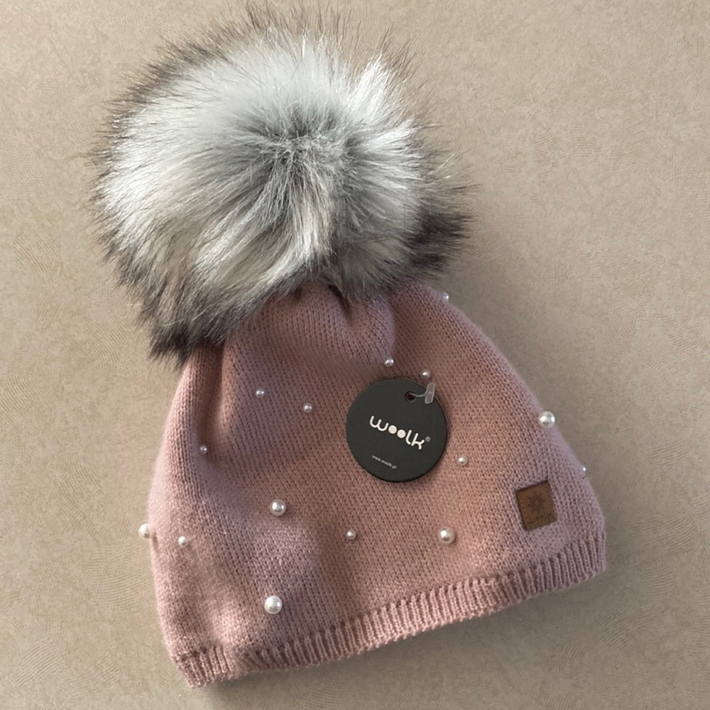 NWT authentic Woolk knit hat